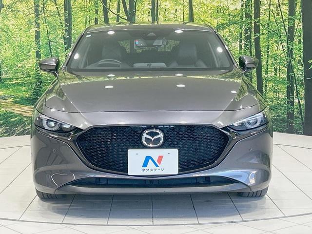 MAZDA3ファストバック X Lパッケージ 純正8型ナビ 全周囲カメラ 禁煙車 衝突軽減装置 レーダークルーズ ブラインドスポットモニター パワーシート シートヒーター 黒革シート LEDヘッド フルセグ Bluetooth再生 ETC(14枚目)