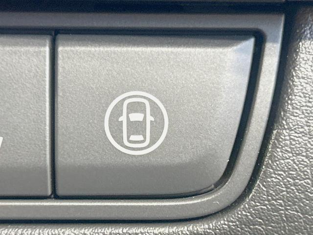 MAZDA3ファストバック X Lパッケージ 純正8型ナビ 全周囲カメラ 禁煙車 衝突軽減装置 レーダークルーズ ブラインドスポットモニター パワーシート シートヒーター 黒革シート LEDヘッド フルセグ Bluetooth再生 ETC(32枚目)