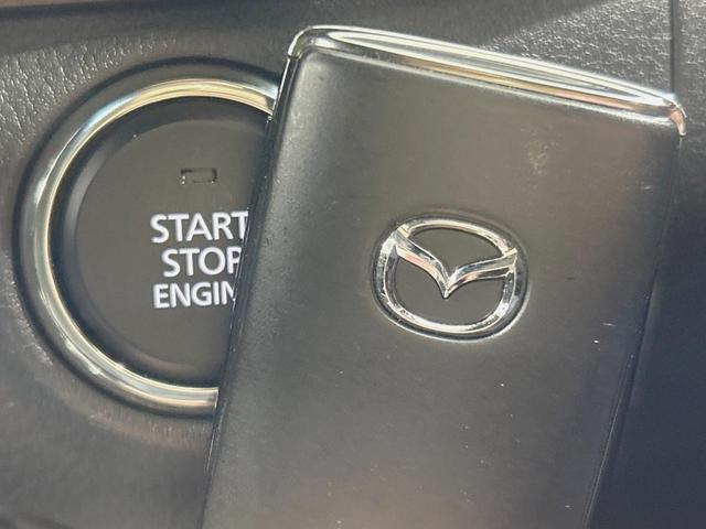 MAZDA3ファストバック X Lパッケージ 純正8型ナビ 全周囲カメラ 禁煙車 衝突軽減装置 レーダークルーズ ブラインドスポットモニター パワーシート シートヒーター 黒革シート LEDヘッド フルセグ Bluetooth再生 ETC(34枚目)