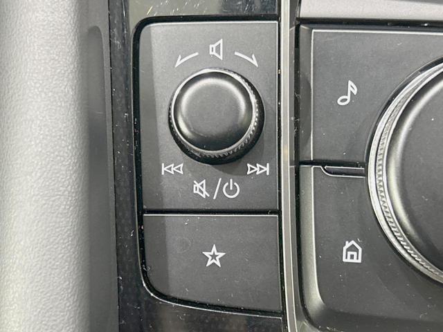 MAZDA3ファストバック X Lパッケージ 純正8型ナビ 全周囲カメラ 禁煙車 衝突軽減装置 レーダークルーズ ブラインドスポットモニター パワーシート シートヒーター 黒革シート LEDヘッド フルセグ Bluetooth再生 ETC(38枚目)