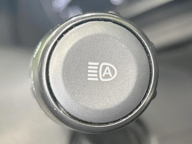 MAZDA3ファストバック X Lパッケージ 純正8型ナビ 全周囲カメラ 禁煙車 衝突軽減装置 レーダークルーズ ブラインドスポットモニター パワーシート シートヒーター 黒革シート LEDヘッド フルセグ Bluetooth再生 ETC(56枚目)