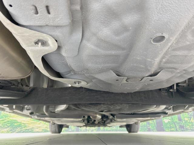 ノート Ｘ　純正９インチナビ　全周囲カメラ　エマージェンシーブレーキ　禁煙車　ドラレコ　コーナーセンサー　スマートキー　ＬＥＤヘッド　ビルトインＥＴＣ　レーンアシスト　オートライト　オートエアコン（19枚目）