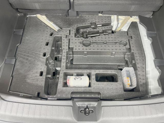 ノート Ｘ　純正９インチナビ　全周囲カメラ　エマージェンシーブレーキ　禁煙車　ドラレコ　コーナーセンサー　スマートキー　ＬＥＤヘッド　ビルトインＥＴＣ　レーンアシスト　オートライト　オートエアコン（50枚目）