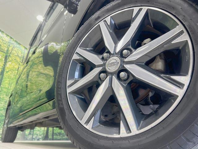 【純正１５インチアルミホイール】外観にマッチした純正アルミホイールを装着しております。各種社外アルミホイールや、スタッドレスタイヤも取扱いしております。是非ご相談ください♪