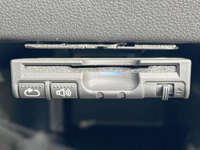 タント カスタムX トップエディションSAII 後席モニター 純正8型ナビ 衝突軽減 禁煙車 バックカメラ パワースライドドア LEDヘッド/フォグ ETC ドラレコ Bluetooth フルセグ スマートキー オートエアコン アイドリングストップ(27枚目)