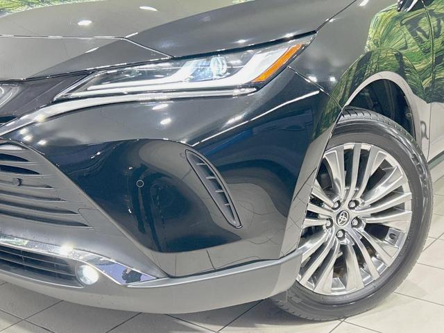 ハリアー Ｚ　レザーパッケージ　ＪＢＬサウンド　衝突軽減　純正１２．３型ナビ　全周囲カメラ　シートベンチレーション　デジタルインナーミラー　置くだけ充電　ブラインドスポットモニター　レーダークルーズ　パワーバックドア（12枚目）