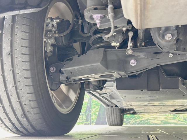 ハリアー Ｚ　レザーパッケージ　ＪＢＬサウンド　衝突軽減　純正１２．３型ナビ　全周囲カメラ　シートベンチレーション　デジタルインナーミラー　置くだけ充電　ブラインドスポットモニター　レーダークルーズ　パワーバックドア（21枚目）