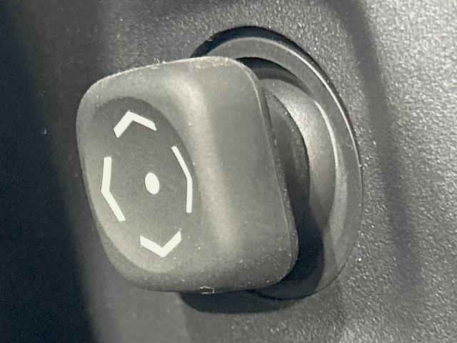 ハリアー Ｚ　レザーパッケージ　ＪＢＬサウンド　衝突軽減　純正１２．３型ナビ　全周囲カメラ　シートベンチレーション　デジタルインナーミラー　置くだけ充電　ブラインドスポットモニター　レーダークルーズ　パワーバックドア（41枚目）