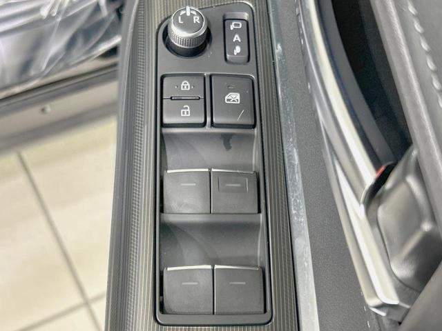 ハリアー Ｚ　レザーパッケージ　ＪＢＬサウンド　衝突軽減　純正１２．３型ナビ　全周囲カメラ　シートベンチレーション　デジタルインナーミラー　置くだけ充電　ブラインドスポットモニター　レーダークルーズ　パワーバックドア（67枚目）