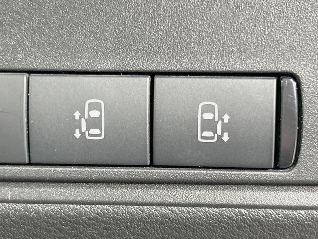 セレナ ｅ－パワー　ハイウェイスターＶ　純正１２．３型ナビ　全周囲カメラ　後席モニター　両側電動ドア　衝突軽減装置　プロパイロット　デジタルインナーミラー　ブラインドスポットモニター　ＬＥＤヘッド／フォグ　ハーフレザー　クリアランスソナー（7枚目）