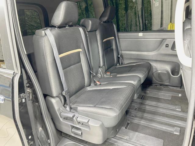 セレナ ｅ－パワー　ハイウェイスターＶ　純正１２．３型ナビ　全周囲カメラ　後席モニター　両側電動ドア　衝突軽減装置　プロパイロット　デジタルインナーミラー　ブラインドスポットモニター　ＬＥＤヘッド／フォグ　ハーフレザー　クリアランスソナー（9枚目）