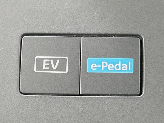 セレナ ｅ－パワー　ハイウェイスターＶ　純正１２．３型ナビ　全周囲カメラ　後席モニター　両側電動ドア　衝突軽減装置　プロパイロット　デジタルインナーミラー　ブラインドスポットモニター　ＬＥＤヘッド／フォグ　ハーフレザー　クリアランスソナー（34枚目）