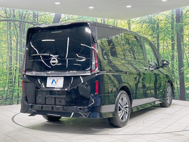 セレナ ｅ－パワー　ハイウェイスターＶ　純正１２．３型ナビ　全周囲カメラ　後席モニター　両側電動ドア　衝突軽減装置　プロパイロット　デジタルインナーミラー　ブラインドスポットモニター　ＬＥＤヘッド／フォグ　ハーフレザー　クリアランスソナー（49枚目）