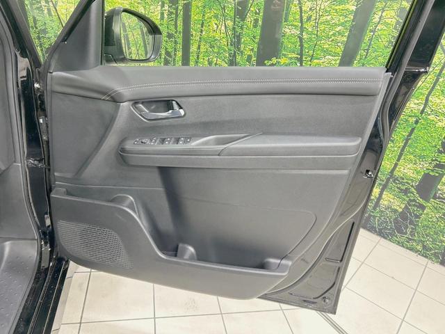 セレナ ｅ－パワー　ハイウェイスターＶ　純正１２．３型ナビ　全周囲カメラ　後席モニター　両側電動ドア　衝突軽減装置　プロパイロット　デジタルインナーミラー　ブラインドスポットモニター　ＬＥＤヘッド／フォグ　ハーフレザー　クリアランスソナー（59枚目）