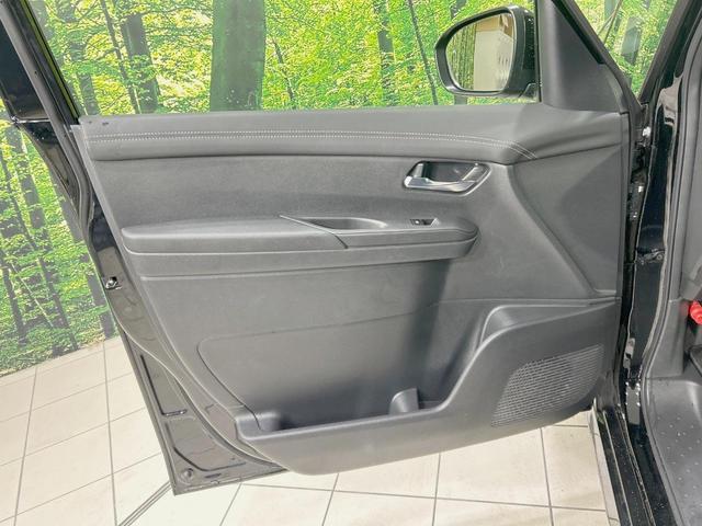 セレナ ｅ－パワー　ハイウェイスターＶ　純正１２．３型ナビ　全周囲カメラ　後席モニター　両側電動ドア　衝突軽減装置　プロパイロット　デジタルインナーミラー　ブラインドスポットモニター　ＬＥＤヘッド／フォグ　ハーフレザー　クリアランスソナー（60枚目）