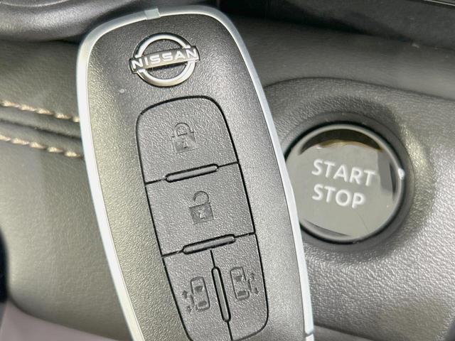 セレナ ｅ－パワー　ハイウェイスターＶ　純正１２型ナビ　全周囲カメラ　両側電動　プロパイロット　シート／ステアリングヒーター　ドラレコ　ＥＴＣ　デジタルインナーミラー　サンシェード　ＢＳＭ　置き型充電　ＨＤＭＩ　ＡｐｐｌｅＣａｒＰｌａｙ（29枚目）