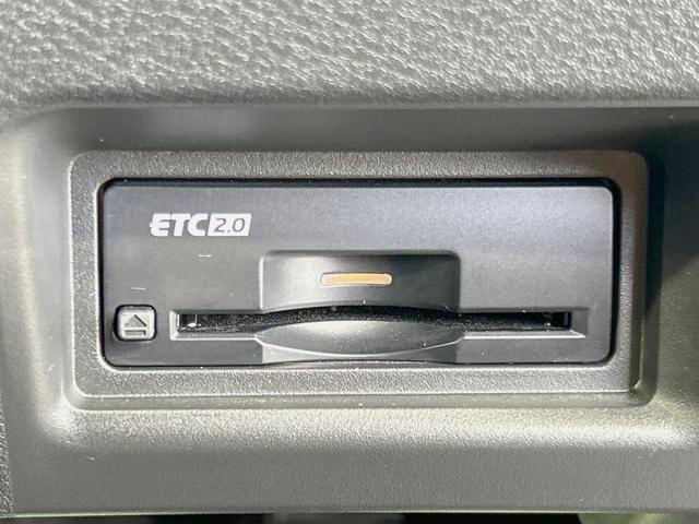 セレナ ｅ－パワー　ハイウェイスターＶ　純正１２型ナビ　全周囲カメラ　両側電動　プロパイロット　シート／ステアリングヒーター　ドラレコ　ＥＴＣ　デジタルインナーミラー　サンシェード　ＢＳＭ　置き型充電　ＨＤＭＩ　ＡｐｐｌｅＣａｒＰｌａｙ（31枚目）