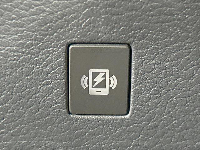 セレナ ｅ－パワー　ハイウェイスターＶ　純正１２型ナビ　全周囲カメラ　両側電動　プロパイロット　シート／ステアリングヒーター　ドラレコ　ＥＴＣ　デジタルインナーミラー　サンシェード　ＢＳＭ　置き型充電　ＨＤＭＩ　ＡｐｐｌｅＣａｒＰｌａｙ（36枚目）