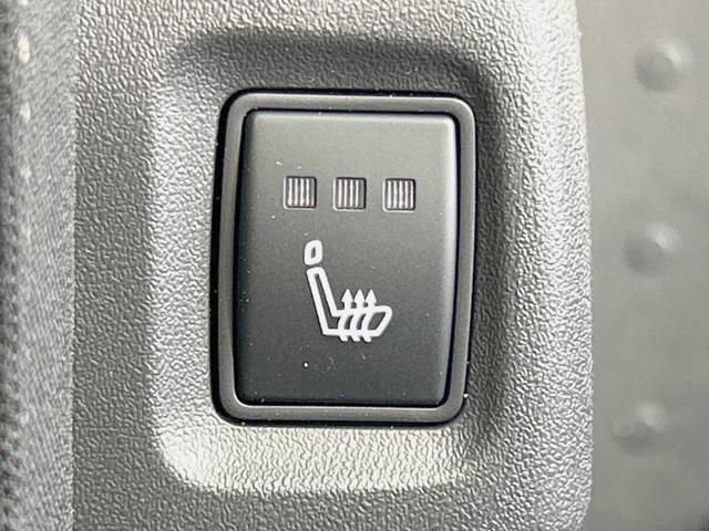 セレナ ｅ－パワー　ハイウェイスターＶ　純正１２型ナビ　全周囲カメラ　両側電動　プロパイロット　シート／ステアリングヒーター　ドラレコ　ＥＴＣ　デジタルインナーミラー　サンシェード　ＢＳＭ　置き型充電　ＨＤＭＩ　ＡｐｐｌｅＣａｒＰｌａｙ（39枚目）