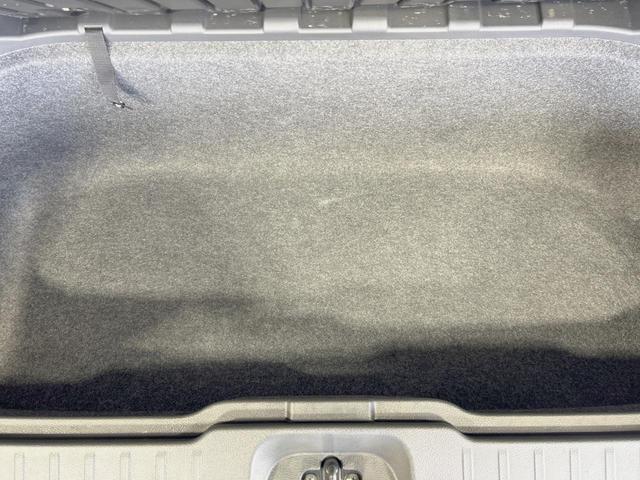 セレナ ｅ－パワー　ハイウェイスターＶ　純正１２型ナビ　全周囲カメラ　両側電動　プロパイロット　シート／ステアリングヒーター　ドラレコ　ＥＴＣ　デジタルインナーミラー　サンシェード　ＢＳＭ　置き型充電　ＨＤＭＩ　ＡｐｐｌｅＣａｒＰｌａｙ（42枚目）