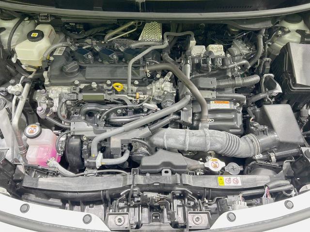 ヤリスクロス ハイブリッドＺ　純正８型ナビ　全周囲カメラ　セーフティセンス　前席シートヒーター　ステアリングヒーター　パワーシート　ハーフレザー　ＥＴＣ　レーダークルーズ　ＢＳＭ　ＬＥＤヘッド　スマートキー　ＵＳＢ端子（18枚目）