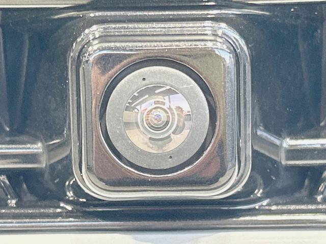 ヤリスクロス ハイブリッドＺ　純正８型ナビ　全周囲カメラ　セーフティセンス　前席シートヒーター　ステアリングヒーター　パワーシート　ハーフレザー　ＥＴＣ　レーダークルーズ　ＢＳＭ　ＬＥＤヘッド　スマートキー　ＵＳＢ端子（50枚目）