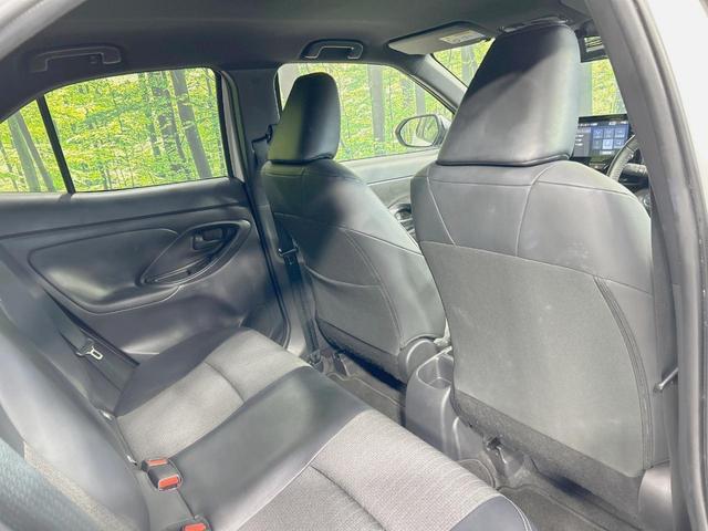 ヤリスクロス ハイブリッドＺ　純正８型ナビ　全周囲カメラ　セーフティセンス　前席シートヒーター　ステアリングヒーター　パワーシート　ハーフレザー　ＥＴＣ　レーダークルーズ　ＢＳＭ　ＬＥＤヘッド　スマートキー　ＵＳＢ端子（51枚目）