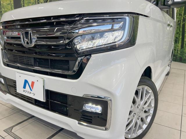 Ｎ－ＢＯＸカスタム Ｌターボ　両側電動ドア　純正ナビ　バックカメラ　衝突軽減　禁煙車　ハーフレザーシート　コーナーセンサー　スマートキー　ＬＥＤヘッド　ビルトインＥＴＣ　純正１５インチアルミ（12枚目）
