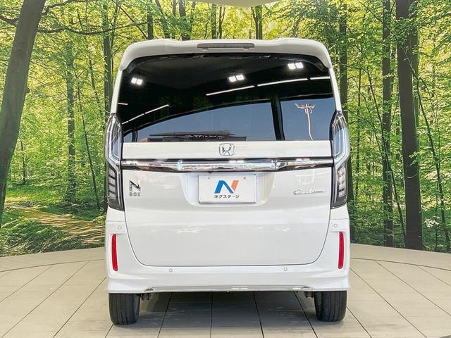 Ｎ－ＢＯＸカスタム Ｌターボ　両側電動ドア　純正ナビ　バックカメラ　衝突軽減　禁煙車　ハーフレザーシート　コーナーセンサー　スマートキー　ＬＥＤヘッド　ビルトインＥＴＣ　純正１５インチアルミ（15枚目）