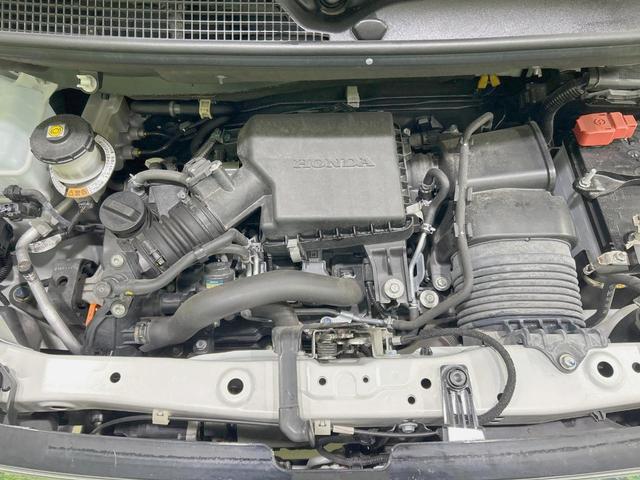 Ｎ－ＢＯＸカスタム Ｌターボ　両側電動ドア　純正ナビ　バックカメラ　衝突軽減　禁煙車　ハーフレザーシート　コーナーセンサー　スマートキー　ＬＥＤヘッド　ビルトインＥＴＣ　純正１５インチアルミ（18枚目）