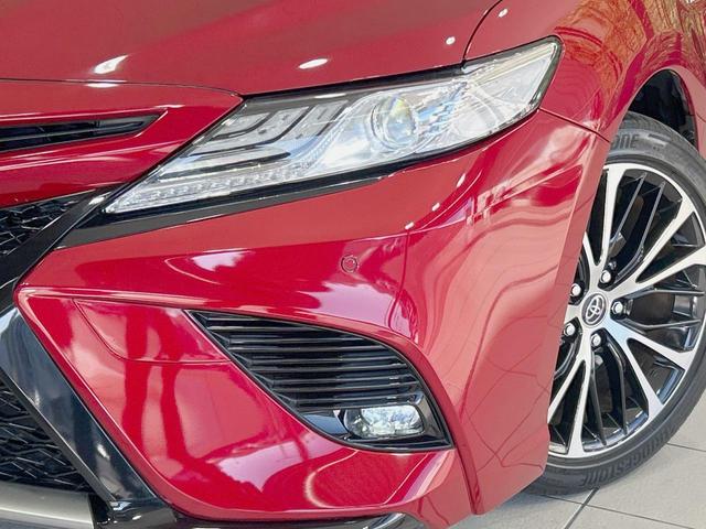 カムリ WSレザーパッケージ 純正8型ナビ JBLサウンド バックカメラ 衝突被害軽減システム レーダークルーズ 禁煙車 レザーシート ドラレコ コーナーセンサー スマートキー LEDヘッド ビルトインETC 純正18インチアルミ(12枚目)