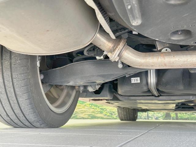 カムリ WSレザーパッケージ 純正8型ナビ JBLサウンド バックカメラ 衝突被害軽減システム レーダークルーズ 禁煙車 レザーシート ドラレコ コーナーセンサー スマートキー LEDヘッド ビルトインETC 純正18インチアルミ(20枚目)