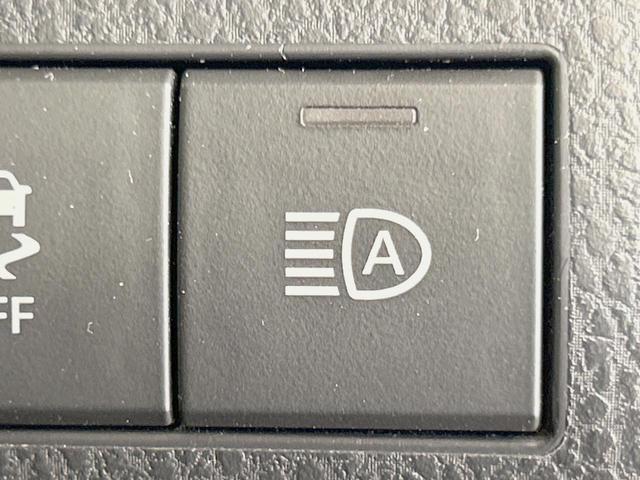 カムリ WSレザーパッケージ 純正8型ナビ JBLサウンド バックカメラ 衝突被害軽減システム レーダークルーズ 禁煙車 レザーシート ドラレコ コーナーセンサー スマートキー LEDヘッド ビルトインETC 純正18インチアルミ(30枚目)