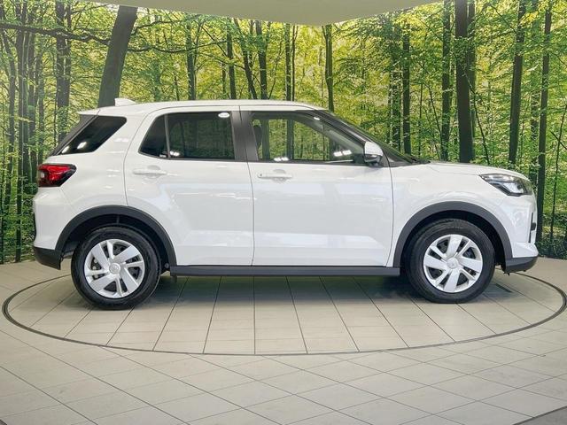 ライズ X 純正9型ディスプレイ バックカメラ 衝突軽減装置 禁煙車 ドラレコ コーナーセンサー 車線逸脱警報 LEDヘッド オートライト AppleCarPlay Bluetooth フルセグ スマートキー(52枚目)