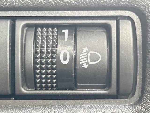 エクストレイル X メーカー12.3型ナビ 全周囲カメラ 禁煙車 衝突軽減装置 プロパイロット デジタルインナーミラー ブラインドスポットモニター ステアリングヒーター ETC 100V電源 LEDヘッド シートヒーター(32枚目)