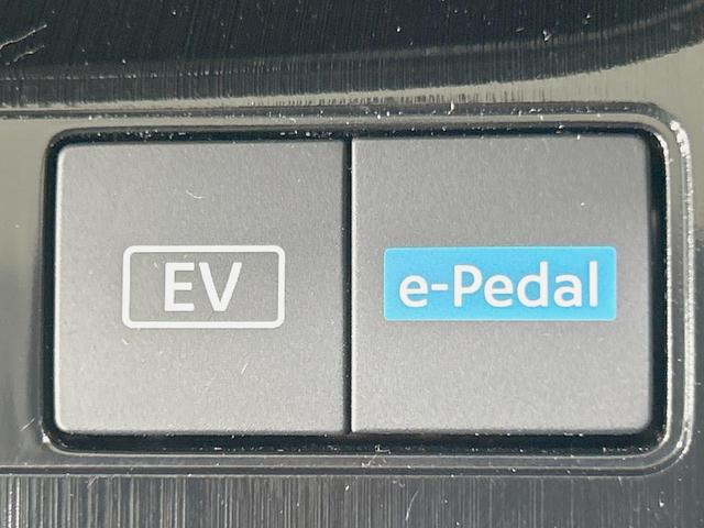 エクストレイル X メーカー12.3型ナビ 全周囲カメラ 禁煙車 衝突軽減装置 プロパイロット デジタルインナーミラー ブラインドスポットモニター ステアリングヒーター ETC 100V電源 LEDヘッド シートヒーター(36枚目)