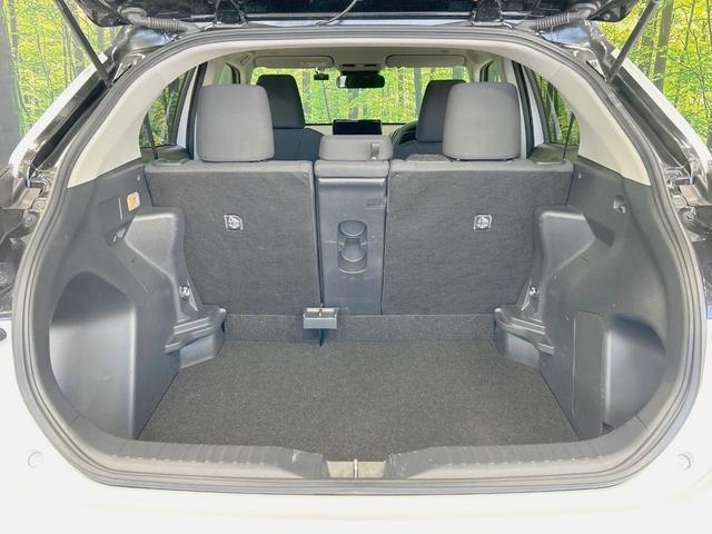 ヤリスクロス G 純正8インチディスプレイオーディオ バックカメラ セーフティーセンス レーダークルーズ 禁煙車 2トーンカラー レーンキープ コーナーセンサー スマートキー ETC オートマチックハイビーム(45枚目)