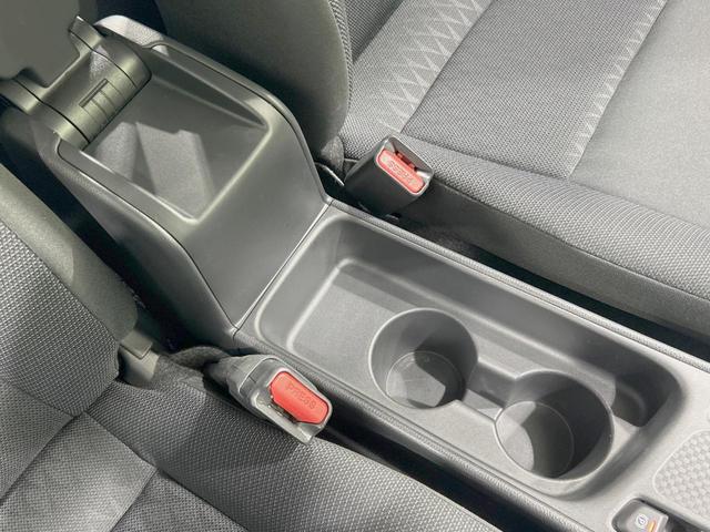 ヤリスクロス G 純正8インチディスプレイオーディオ バックカメラ セーフティーセンス レーダークルーズ 禁煙車 2トーンカラー レーンキープ コーナーセンサー スマートキー ETC オートマチックハイビーム(52枚目)