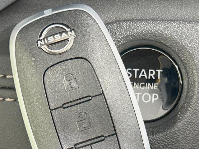 セレナ ハイウェイスターＶ　登録済未使用車　純正１２．３型ナビ　プロパイロット　インテリジェントルームミラー　両側電動ドア　全周囲カメラ　ハーフレザーシート　ドラレコ　コーナーセンサー　ＬＥＤヘッド　ＥＴＣ２．０（25枚目）