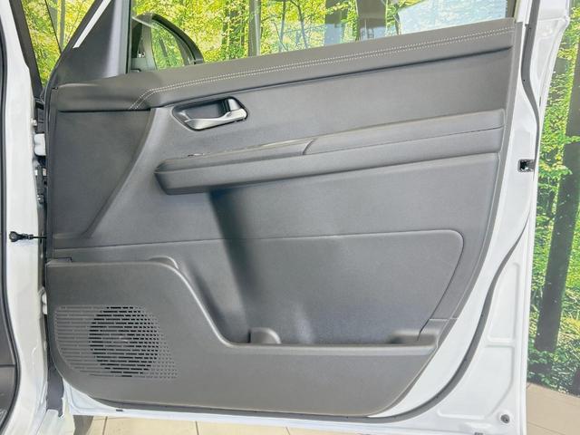 セレナ ハイウェイスターＶ　登録済未使用車　純正１２．３型ナビ　プロパイロット　インテリジェントルームミラー　両側電動ドア　全周囲カメラ　ハーフレザーシート　ドラレコ　コーナーセンサー　ＬＥＤヘッド　ＥＴＣ２．０（49枚目）