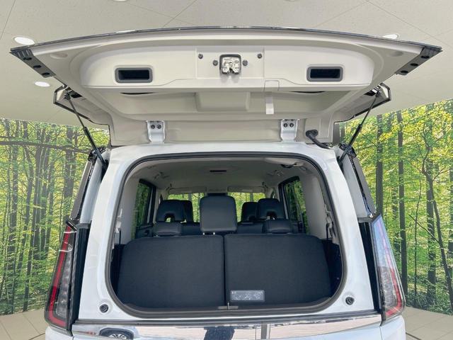 セレナ ハイウェイスターＶ　登録済未使用車　純正１２．３型ナビ　プロパイロット　インテリジェントルームミラー　両側電動ドア　全周囲カメラ　ハーフレザーシート　ドラレコ　コーナーセンサー　ＬＥＤヘッド　ＥＴＣ２．０（51枚目）