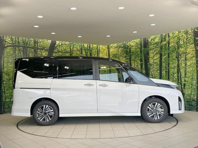 セレナ ハイウェイスターＶ　登録済未使用車　純正１２．３型ナビ　プロパイロット　インテリジェントルームミラー　両側電動ドア　全周囲カメラ　ハーフレザーシート　ドラレコ　コーナーセンサー　ＬＥＤヘッド　ＥＴＣ２．０（74枚目）