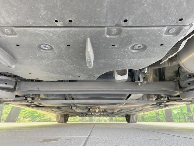 プリウスPHV S 純正8型ナビ バックカメラ 禁煙車 シートヒーター スマートキー HIDヘッド ビルトインETC 純正15インチアルミ オートライト オートエアコン Bluetooth フルセグ USB/AUX端子(19枚目)