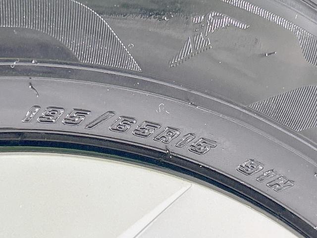 プリウスPHV S 純正8型ナビ バックカメラ 禁煙車 シートヒーター スマートキー HIDヘッド ビルトインETC 純正15インチアルミ オートライト オートエアコン Bluetooth フルセグ USB/AUX端子(59枚目)