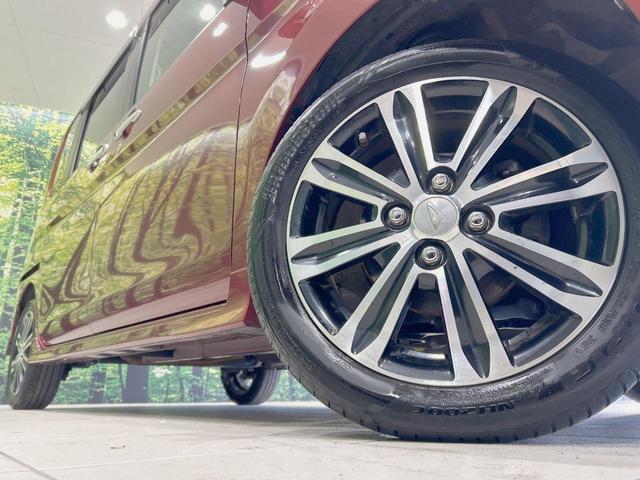 タント カスタムRS トップエディションSAIII 両側電動ドア ターボ 純正8型ナビ 後席モニター バックカメラ 衝突軽減 禁煙車 ハーフレザー シートヒーター スマートキー LEDヘッド ビルトインETC 純正15インチアルミ オートハイビーム(13枚目)