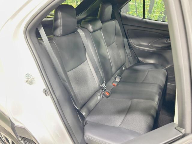 ヤリスクロス ハイブリッドZ 純正8型ナビ 全周囲カメラ 衝突軽減 レーダークルーズ 禁煙車 ブラインドスポットモニター ステアリングヒーター コーナーセンサー LEDヘッド シートヒーター スマートキー オートライト ETC(9枚目)