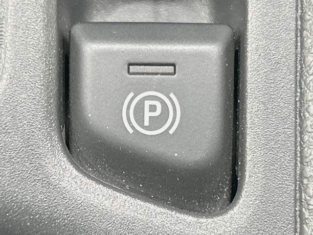 ヤリスクロス ハイブリッドZ 純正8型ナビ 全周囲カメラ 衝突軽減 レーダークルーズ 禁煙車 ブラインドスポットモニター ステアリングヒーター コーナーセンサー LEDヘッド シートヒーター スマートキー オートライト ETC(36枚目)