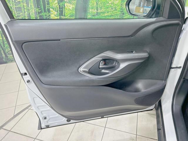 ヤリスクロス ハイブリッドZ 純正8型ナビ 全周囲カメラ 衝突軽減 レーダークルーズ 禁煙車 ブラインドスポットモニター ステアリングヒーター コーナーセンサー LEDヘッド シートヒーター スマートキー オートライト ETC(49枚目)