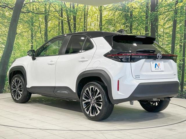ヤリスクロス ハイブリッドZ 純正8型ナビ 全周囲カメラ 衝突軽減 レーダークルーズ 禁煙車 ブラインドスポットモニター ステアリングヒーター コーナーセンサー LEDヘッド シートヒーター スマートキー オートライト ETC(60枚目)