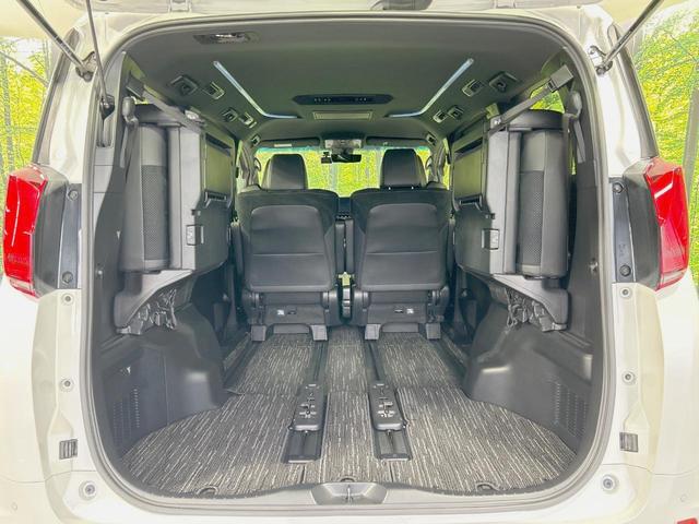 アルファード ２．５Ｓ　タイプゴールドＩＩＩ　両側電動スライドドア　純正９型ナビ　後席ニター　バックカメラ　衝突軽減　レーダークルーズ　禁煙車　ＥＴＣ　ドラレコ　ＬＥＤヘッド　１００Ｖ電源　ブラインドスポットモニター　デジタルインナーミラー（11枚目）